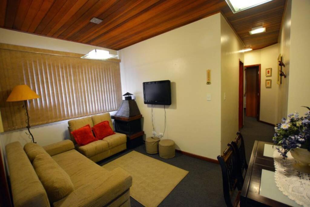 Ambiente Recheado De Conforto, Comodidade E Seguranca. Apartment Campos do Jordao Exterior photo